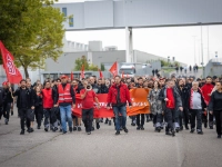 Am 21. September werden die Beschäftigten der Automobilindustrie ein deutliches Zeichen setzen – bundesweit bei unzähligen betrieblichen Aktionen, bei unzähligen Zulieferbetrieben und Herstellern. Nicht länger werden sie sich zu Sündenböcken machen lassen für eine Krise, die sie nicht verursacht haben. Nicht länger werden sie die Zeche für Managementfehler und die Folgen geopolitischer Konflikte zahlen. Damit ist jetzt Schluss! Die Beschäftigten sagen: Jetzt reicht’s!